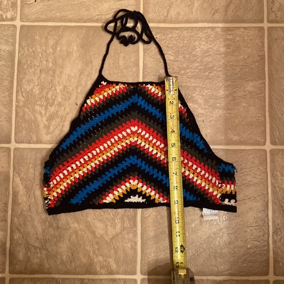 3 for $15! Forever21 Crochet Halter Crop Top - Picture 14 of 16